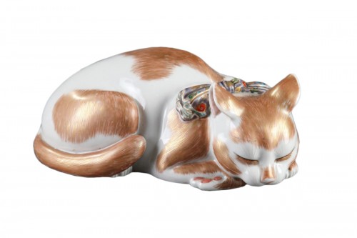 Chat en porcelaine, Japon période Meiji 1868 - 1912