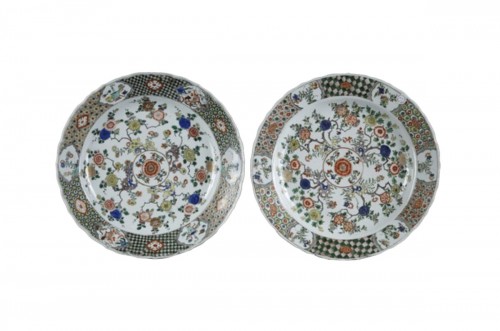 Paire de grands plats - Chine Kangxi 1662 - 1722