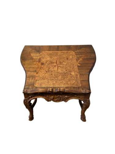 Louis XV walnut lectern