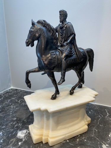 Bronze equestrian of Marcus Aurelius, Italian work circa 1800 - Sculpture Style 