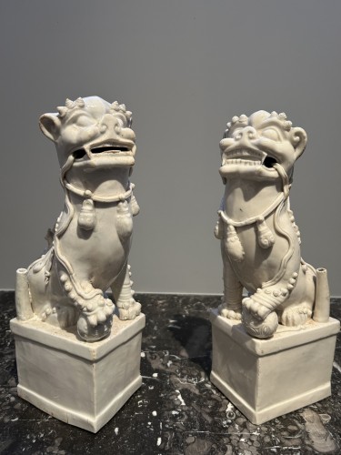 Pair of large Fô dogs - Asian Works of Art Style 
