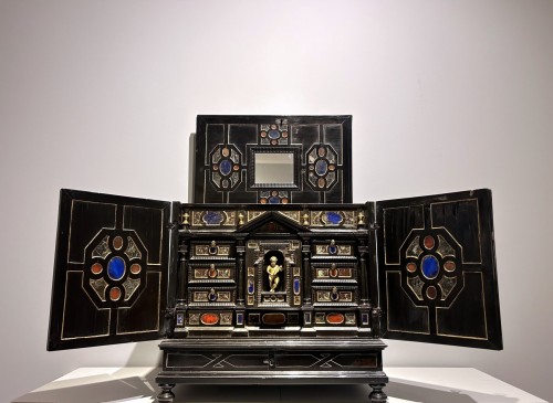 Cabinet florentin du XVIIe siècle - Mobilier Style 