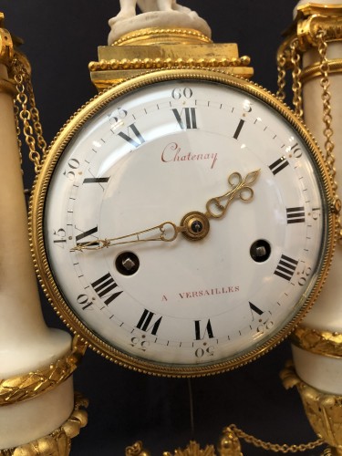 Horlogerie Pendule - Pendule portique Louis XVI