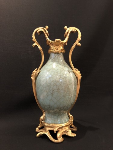 Vase céladon époque Ming - Objet de décoration Style 
