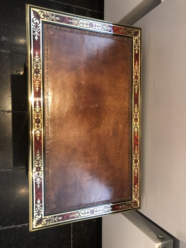 Furniture  - Small Louis XIV period table in marquetry of Boulle type