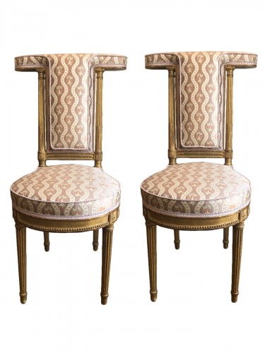 Pair of Louis XVI "ponteuse" chairs, attributed to George Jacob