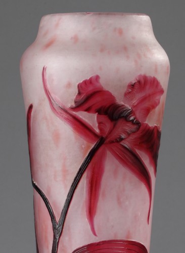 Vase fuseau aux Cattleyas - Daum - Galerie Tourbillon