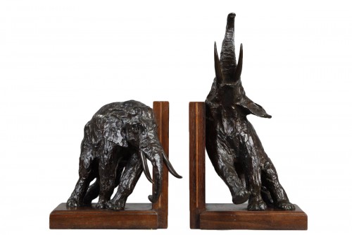 Paire de serre-livres aux éléphants - Ary BITTER (1883-1973)