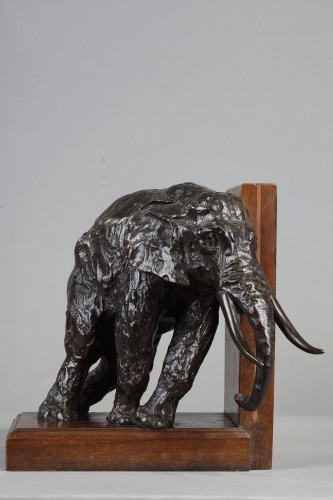 Paire de serre-livres aux éléphants - Ary BITTER (1883-1973) - Sculpture Style Art Déco
