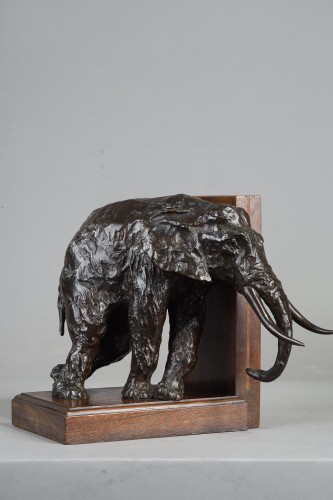 Sculpture Sculpture en Bronze - Paire de serre-livres aux éléphants - Ary BITTER (1883-1973)