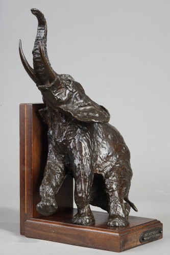 Antiquités - Paire de serre-livres aux éléphants - Ary BITTER (1883-1973)