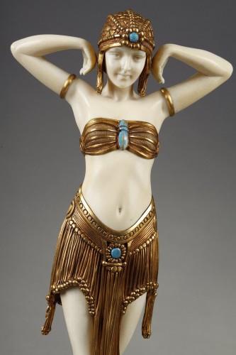 Danseuse au Scarabée - Demetre Chiparus (1886-1947) - Sculpture Style Art Déco