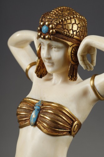 Antiquités - Danseuse au Scarabée - Demetre Chiparus (1886-1947)