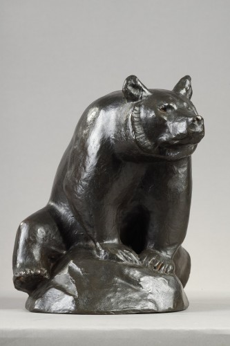 Pyrenean bear sitting - Georges GUYOT (1885-1972) - Sculpture Style Art Déco