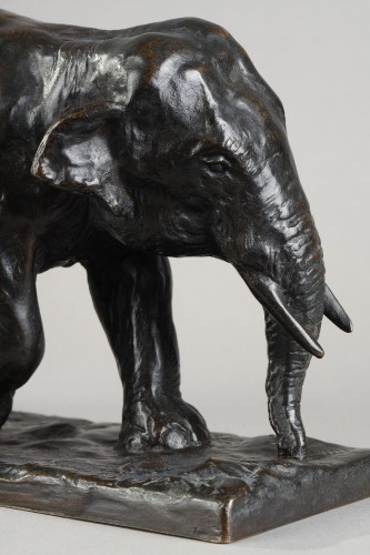 Eléphant trottant - Roger GODCHAUX (1878-1958) - Sculpture Style Art Déco