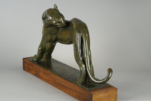 20th century - Panther licking - André-Vincent BECQUEREL (1893-1981)