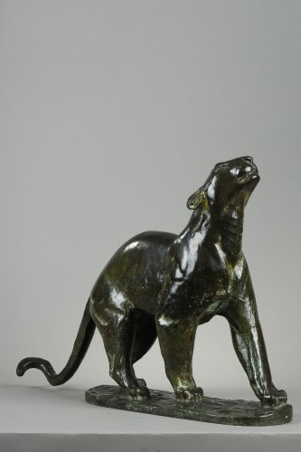 Panther sniffing - Georges Guyot (1885-1972) - Sculpture Style Art Déco