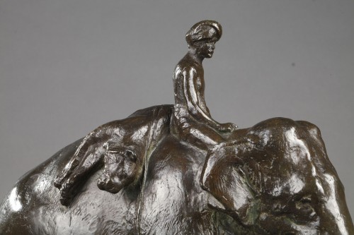 Sculpture  - Return from the Hunt - Roger GODCHAUX  (1878-1958)