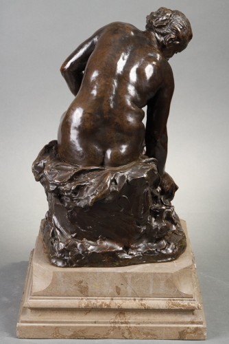 Baigneuse s'essuyant le pied droit - Aimé-Jules DALOU (1838-1902) - Galerie Tourbillon