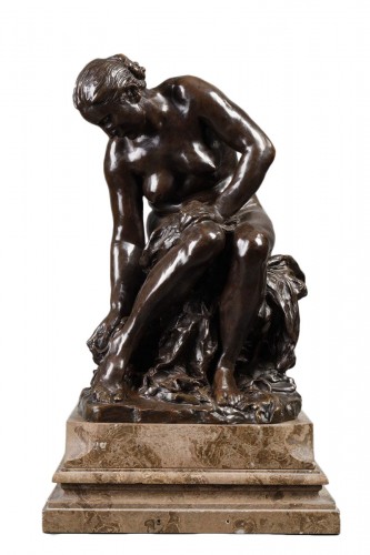 Baigneuse s'essuyant le pied droit - Aimé-Jules DALOU (1838-1902)