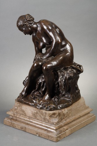 Antiquités - Baigneuse s'essuyant le pied droit - Aimé-Jules DALOU (1838-1902)