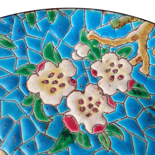 Paire d’assiettes en émaux cernés sur céramique, Jules Vieillard, Bordeaux - Céramiques, Porcelaines Style 