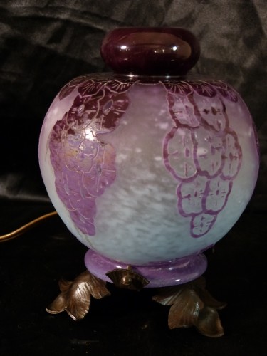 Art Déco - Charder and Le Verre Français. - Art deco night light Lavender perfume burner