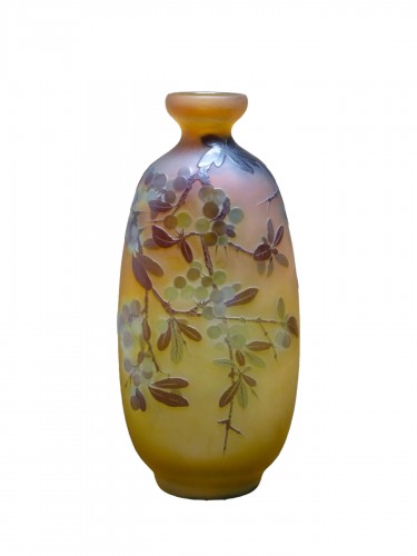 Emile Gallé - Grand Vase art nouveau aux prunelles
