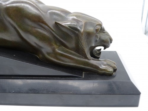 Sculpture  - Roaring Tiger - Georges Lavroff (1895-)
