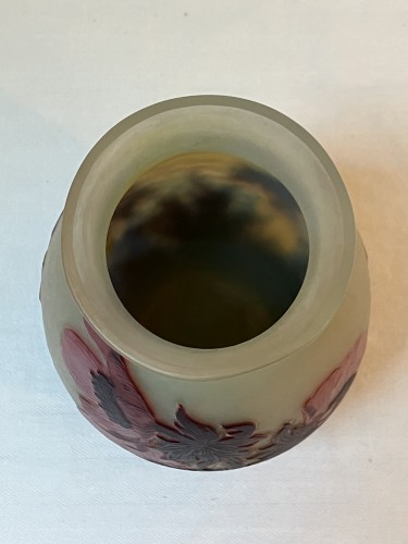 XXe siècle - Muller frères Luneville, vase art nouveau aux anémones rouges
