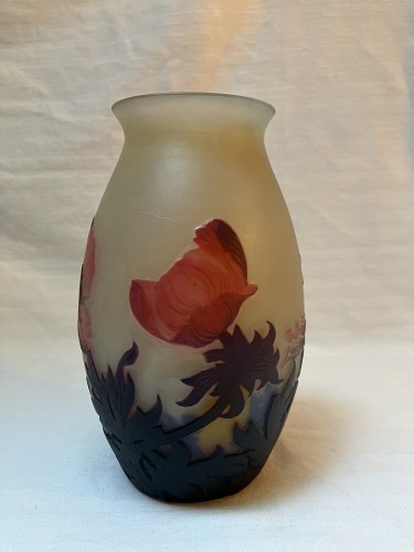Art nouveau - Muller frères Luneville, vase art nouveau aux anémones rouges