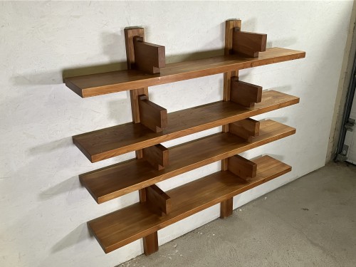 Étagère en orme massif attribuée à  Pierre Chapo - Années 50-60