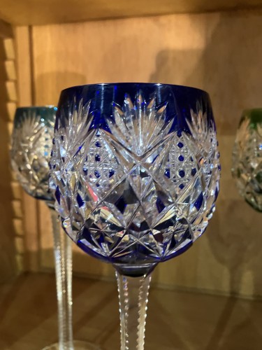 Cristal de Saint Louis - Six verres Roemers de couleur cristal taillé - Galerie Vaudemont