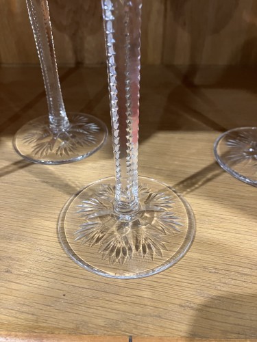 XXe siècle - Cristal de Saint Louis - Six verres Roemers de couleur cristal taillé