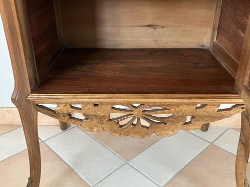 Gallé - Vitrine Art nouveau aux ombelles - Art nouveau