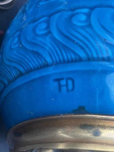 Théodore DECK-  Paire de lampes bleues montées bronze doré - Céramiques, Porcelaines Style Art nouveau