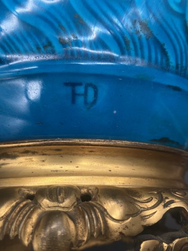 Céramiques, Porcelaines  - Théodore DECK-  Paire de lampes bleues montées bronze doré