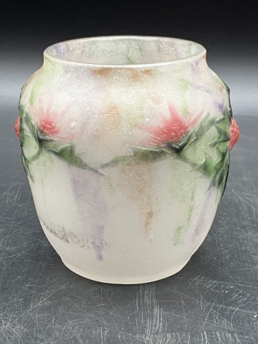 Gabriel Argy Rousseau - Vase en pâte de verre décor chardons - Verrerie, Cristallerie Style Art nouveau