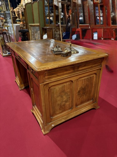 Antiquités - Majorelle bureau Art nouveau en noyer Hémisphère