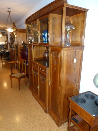 Mobilier Buffet - Salle à manger Art Nouveau  en noyer