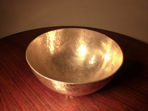 Jean Després (1889-1980) - Coupe en métal argenté sur talon à larges maillons - Argenterie et Arts de la table Style Art Déco