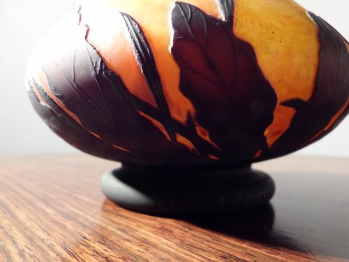 Art nouveau - Daum Nancy, vase en verre gravé décor Fleur de Tabac