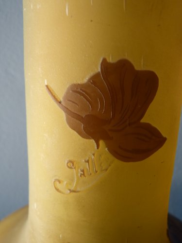 Emile Gallé - large vase Art Nouveau pattern of Glycine - 