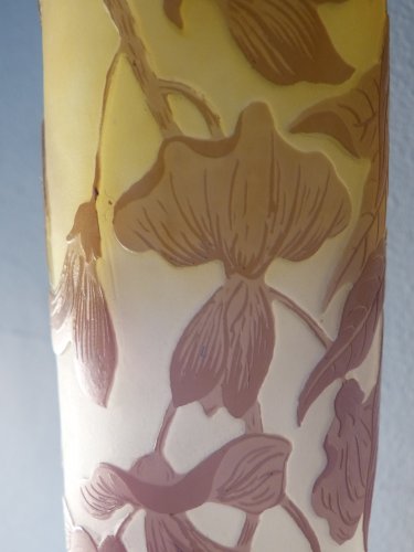 Art nouveau - Emile Gallé - large vase Art Nouveau pattern of Glycine