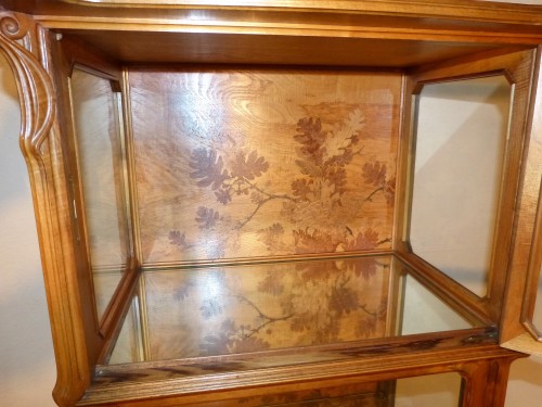 Mobilier Bibliothéque, vitrine - Emile Gallé - Vitrine de présentation décor à la Pie