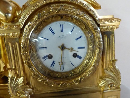 Horlogerie Pendule - Importante pendule en bronze doré Napoléon III