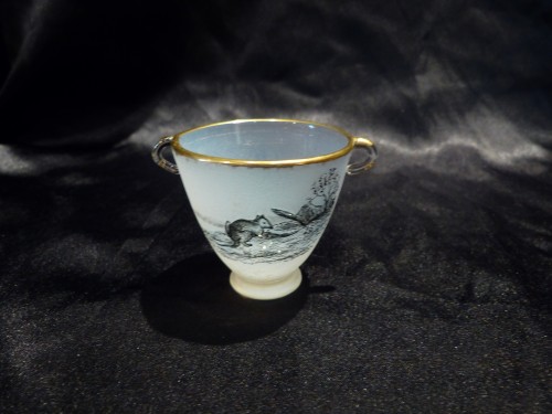 Art nouveau - Daum, vase miniature en verre givré et gravé