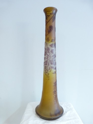 Etablissements Gallé - Très grand vase aux Glycines - Verrerie, Cristallerie Style Art nouveau