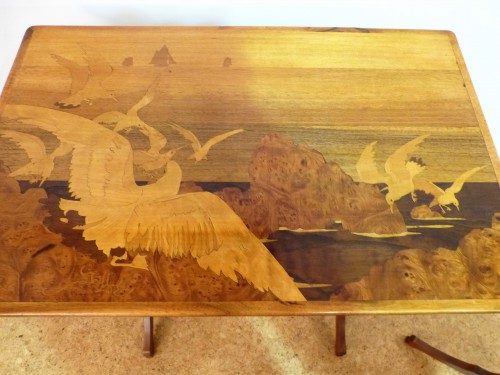 Émile Gallé, tables gigognes motif marin aux mouettes - Galerie Vaudemont