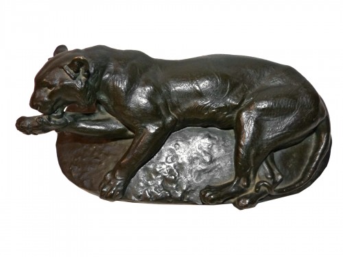 Lioness lying - Charles Valton (1851-1918)